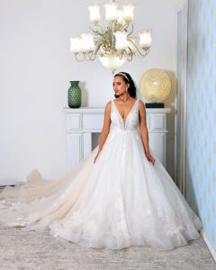 Classic White Reception Gown for Brides – Aradhana Selection